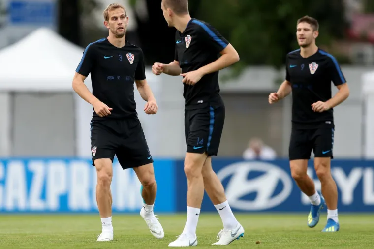 'UDRI JAČE, MANIJAČE': Vatreni dril pred Rusiju u najjačem sastavu