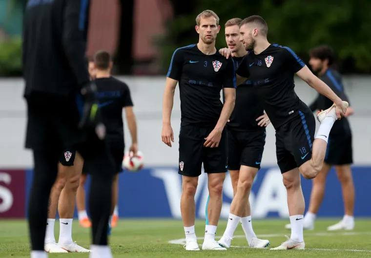 'UDRI JAČE, MANIJAČE': Vatreni dril pred Rusiju u najjačem sastavu
