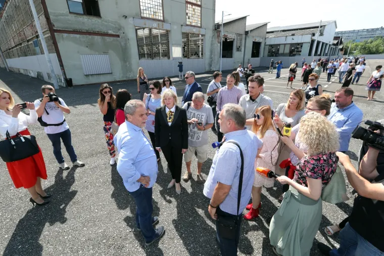 Gradonačelnik Bandić otvorio novo parkirali&scaron;te u biv&scaron;oj tvornici Gredelj