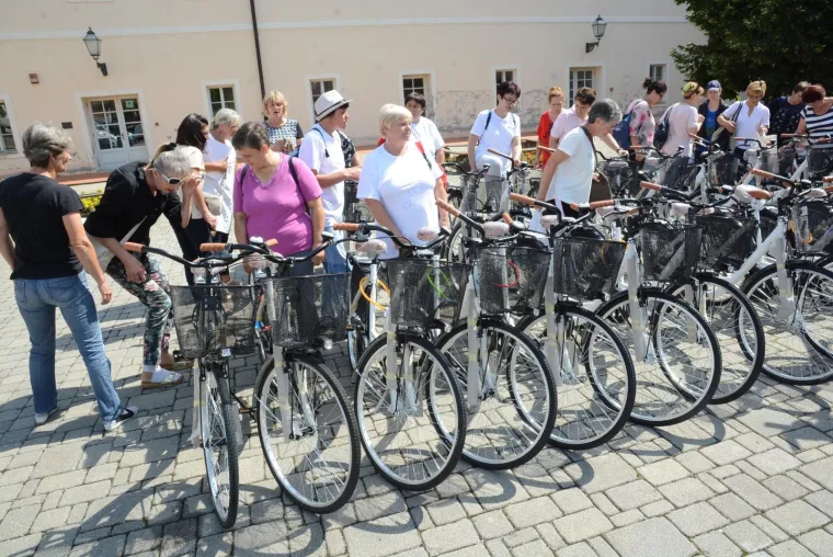 U sklopu projekta 'Kotač promjene' 77 novozaposlenih žena dobilo nove bicikle