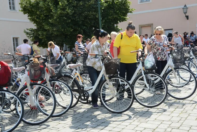 U sklopu projekta 'Kotač promjene' 77 novozaposlenih žena dobilo nove bicikle