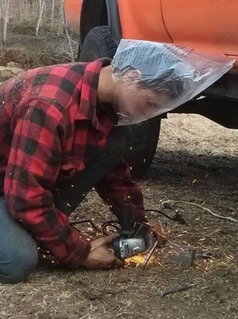 PITALI STE SE ZA&Scaron;TO ŽENE ŽIVE DULJE OD MU&Scaron;KARACA? Ove fotografije dat će vam odgovor