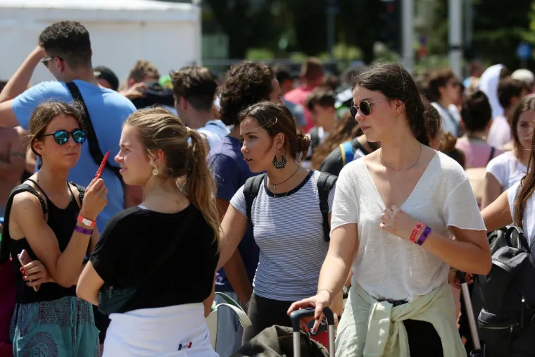 SPLIT - mnogobrojni posjetitelji pristižu pred stadion Poljud gdje večeras počinje prvi dan Ultra Europe festivala.
