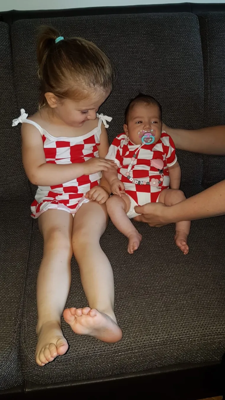 Navijajte s nama: Za Hrvatsku navijaj i službenu loptu nabijaj!