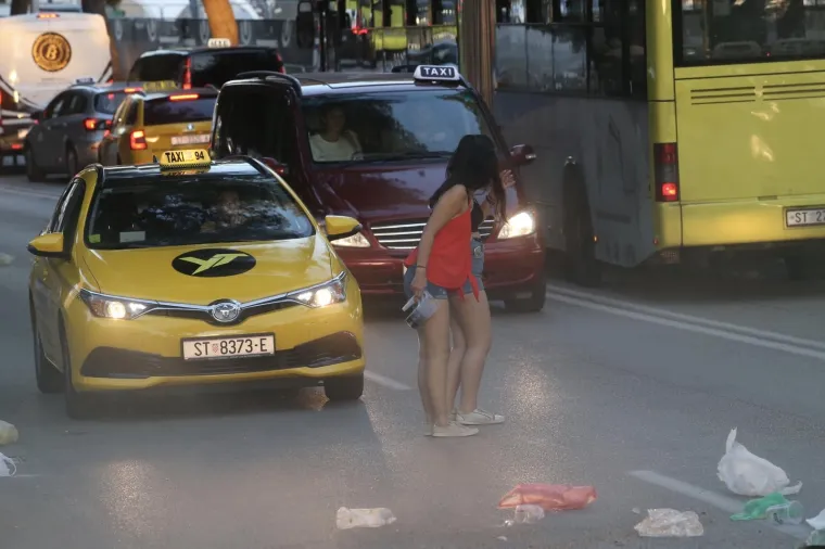 POSLJEDICE ULTRA FESTIVALA U SPLITU: Pogledajte prizore jutro nakon tulumarenja na Poljudu