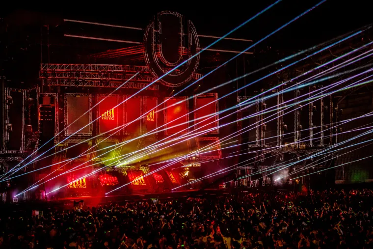 DJ DUO VANILLAZ ZAPALIO POLJUD: Evo kako su zabavljali ekipu prve večeri ULTRE u Splitu