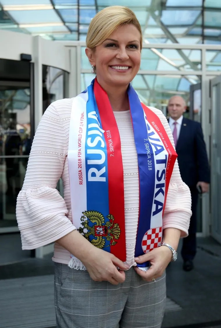 Predsjednica stigla u Soči podržati Vatrene: Pred kongresnim centrom je dočekali Dalić i Šuker