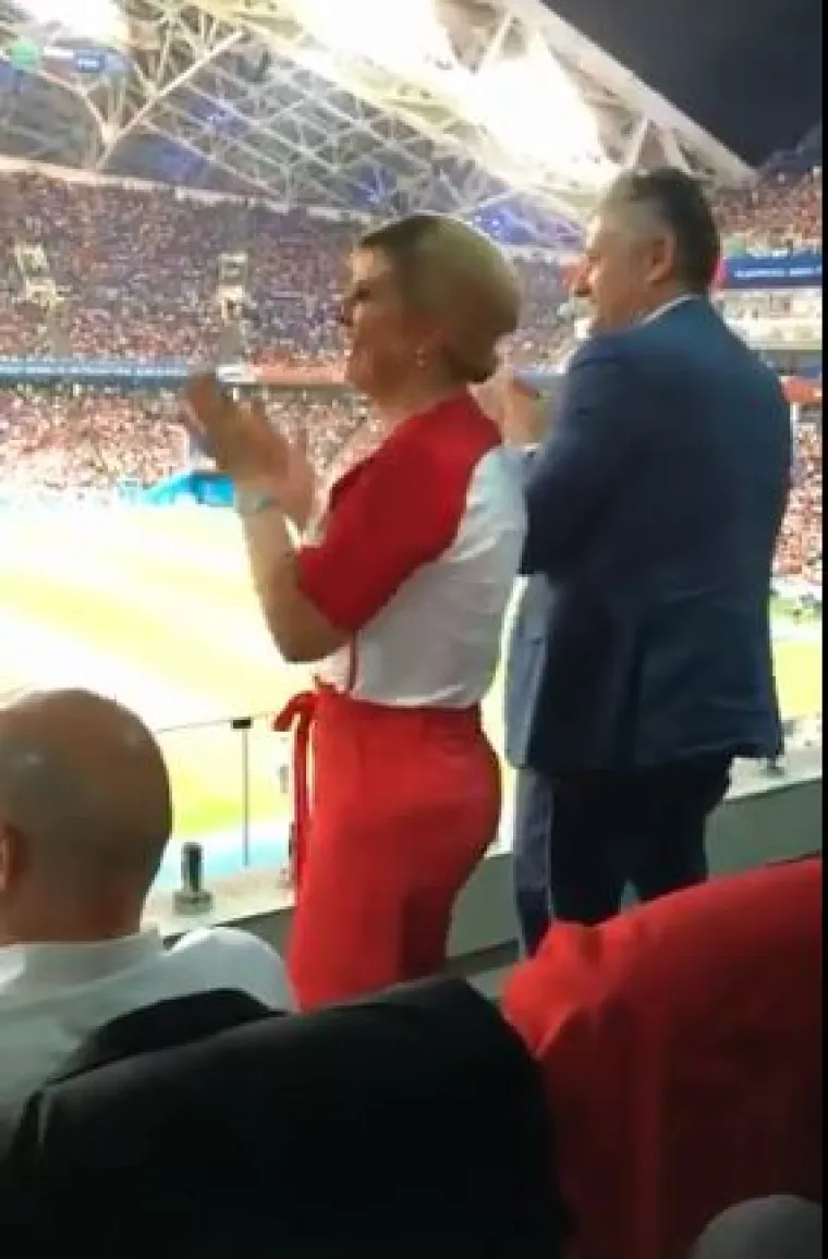 S predsjedicom na tribinama navijao je i Davor &Scaron;uker