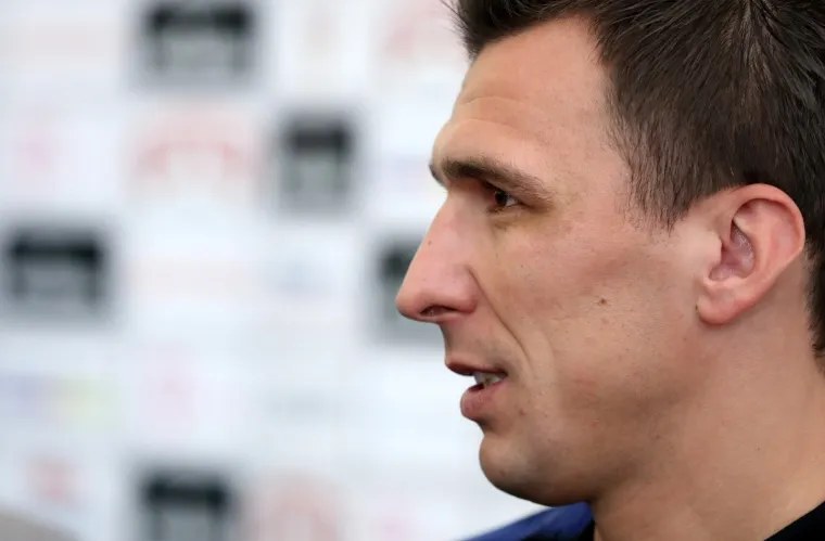 PRESICA VATRENIH U MOSKVI: Mandžukić i Kramarić odgovarali na novinarska pitanja