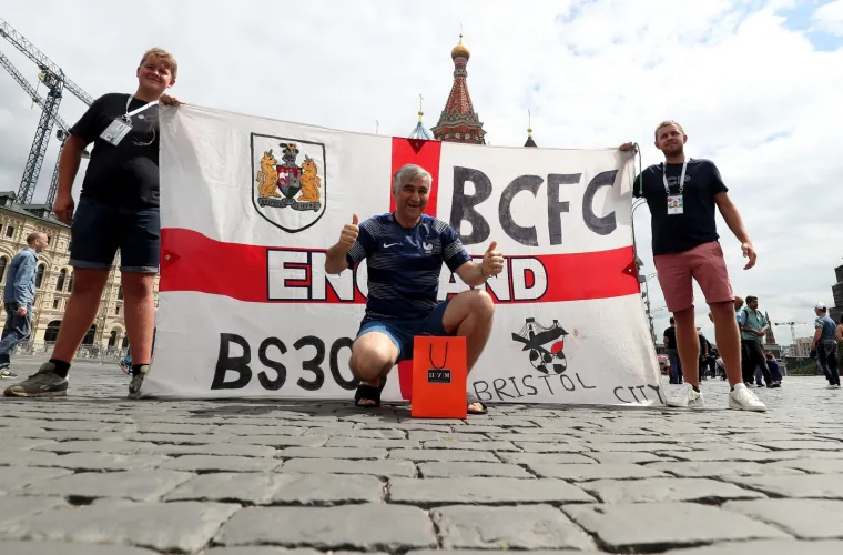 Vesela atmosfera u Moskvi dan prije polufinalne utakmice SP između Hrvatske i Engleske