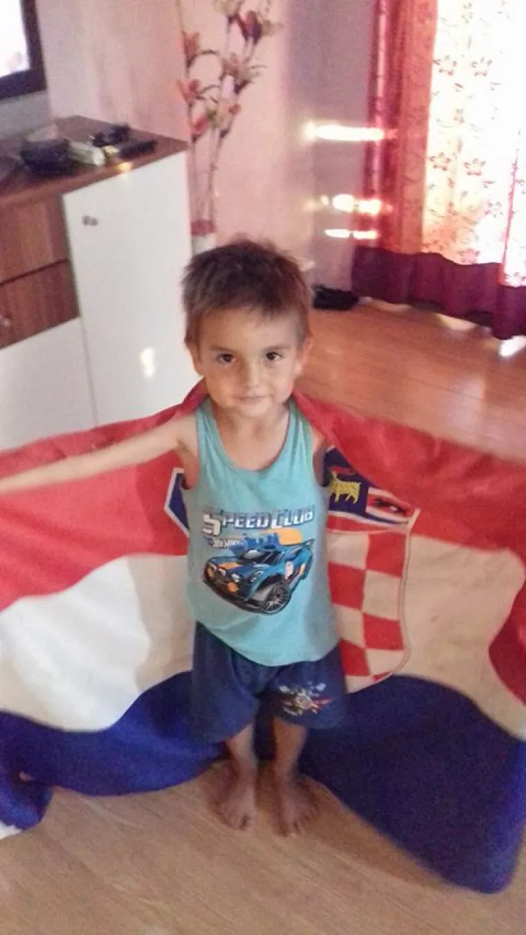 Kockice su preplavile Hrvatsku: Ovo su va&scaron;e navijačke fotografije!