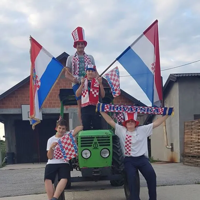 Kockice su preplavile Hrvatsku: Ovo su va&scaron;e navijačke fotografije!