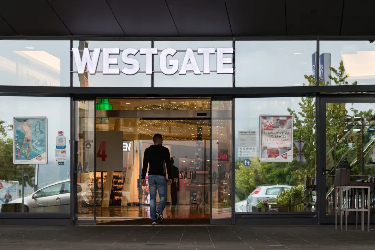 A rad nedjeljom? Trgovački lanci su zbog utakmice Hrvatska - Engleska skratili svoje radno vrijeme