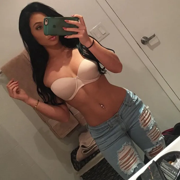 NAPETO SKORO KAO JEDANAESTERCI: Toliko dobro popunile traperice da pucaju po &scaron;avovima