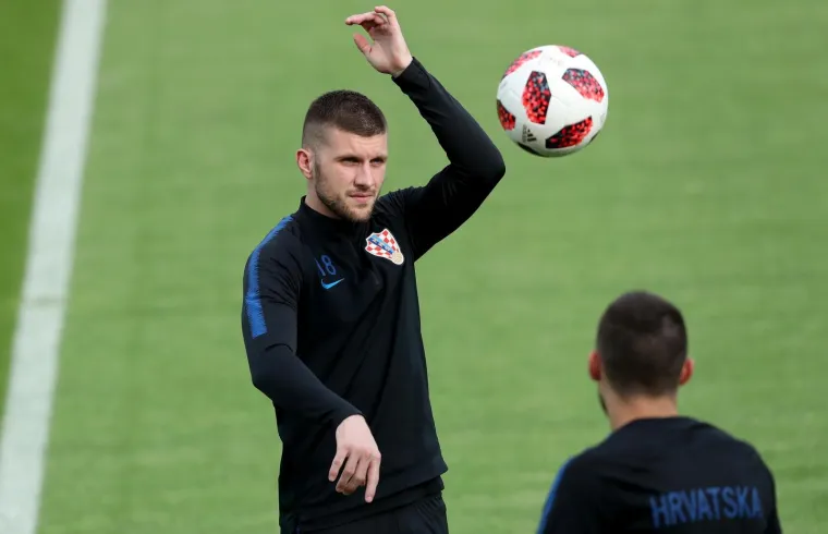 ZADNJI TRENING UOČI FINALA: Kad su ovako opu&scaron;teni, rasterećeni i dobro raspoloženi, nema momčadi na svijetu koju Vatreni ne mogu dobiti
