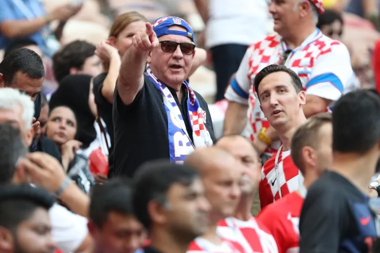 POZNATI S TRIBINA BODRILI VATRENE: Ivo Sanader u transu, na finalu se pojavio i omraženi biv&scaron;i izbornik