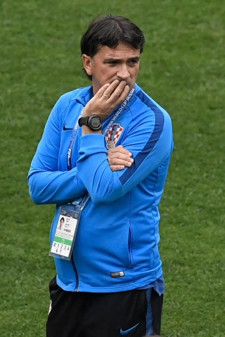 VATRENI IZA&Scaron;LI NA LUŽNJIKI: Hrvatski nogometa&scaron;i osjetili travnjak uoči finala, za&scaron;to je izbornik ovako zabrinut?