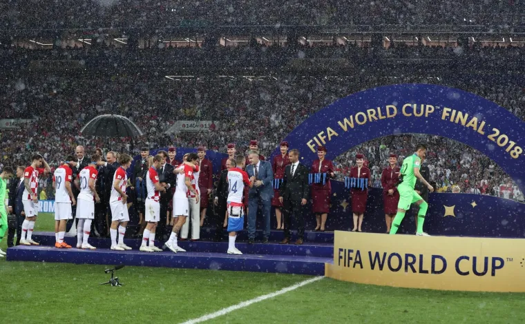 TUŽNI VATRENI DIRNULI NAVIJAČE U SRCE: Dečki, nabacite osmijeh i uživajte u ovom uspjehu, ponosni smo na vas!