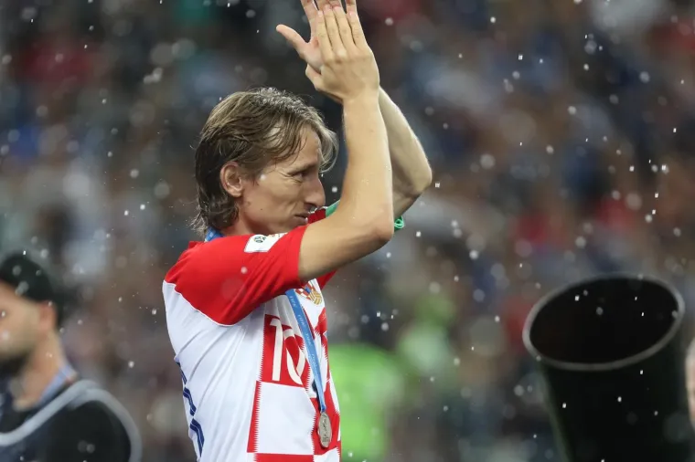 TUŽNI VATRENI DIRNULI NAVIJAČE U SRCE: Dečki, nabacite osmijeh i uživajte u ovom uspjehu, ponosni smo na vas!