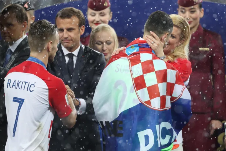 TUŽNI VATRENI DIRNULI NAVIJAČE U SRCE: Dečki, nabacite osmijeh i uživajte u ovom uspjehu, ponosni smo na vas!