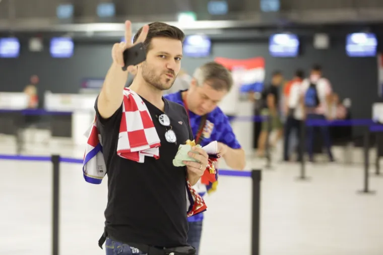 Zagrebačka Zračna luka  puna navijača: Zagrijavanje za finale već počelo