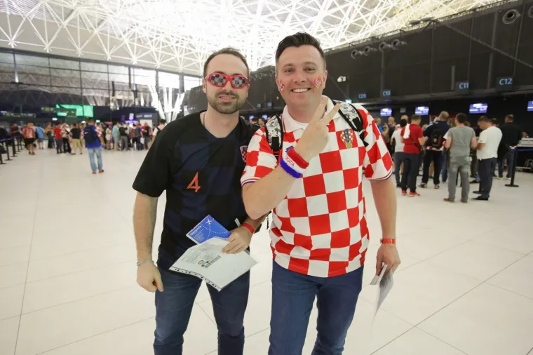 Zagrebačka Zračna luka  puna navijača: Zagrijavanje za finale već počelo