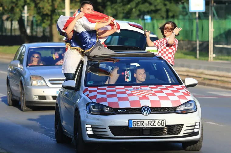 Navijači diljem Hrvatske slave srebro na SP-u