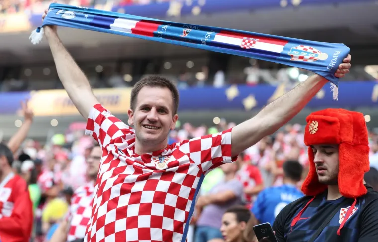 HRVATI NA TRIBINAMA LUŽNJIKIJA: Vatreni su i u finalu imali glasnu podr&scaron;ku vjernih navijača