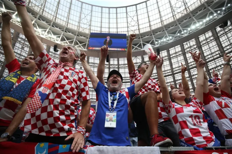 HRVATI NA TRIBINAMA LUŽNJIKIJA: Vatreni su i u finalu imali glasnu podr&scaron;ku vjernih navijača