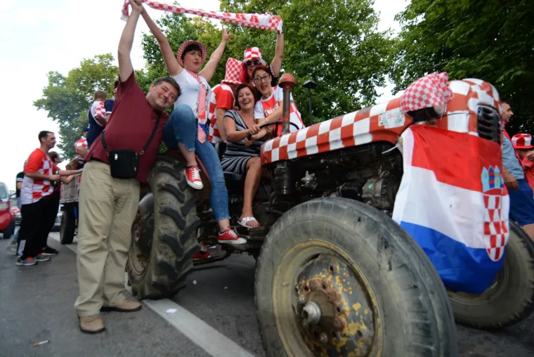 Navijačka euforija diljem Hrvatske: Slavili smo do jutra!