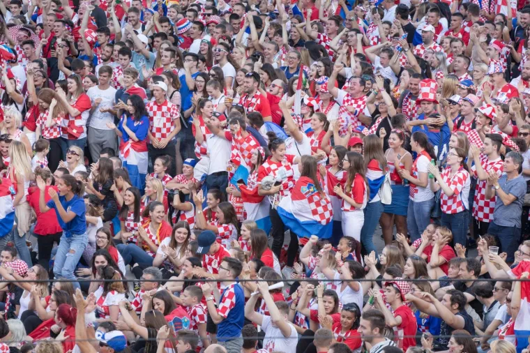 Navijačka euforija diljem Hrvatske: Slavili smo do jutra!