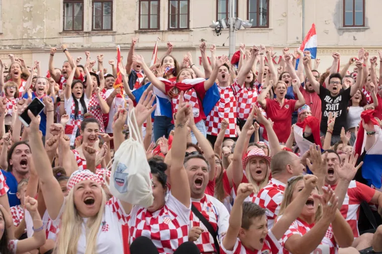Navijačka euforija diljem Hrvatske: Slavili smo do jutra!
