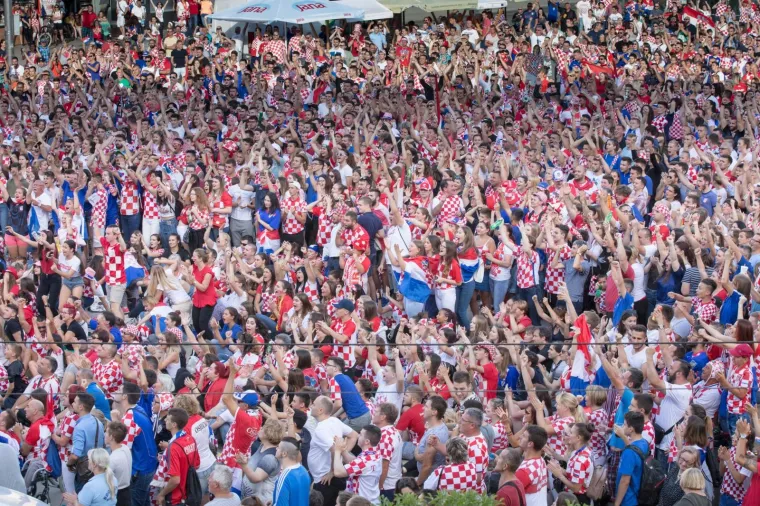 Navijačka euforija diljem Hrvatske: Slavili smo do jutra!