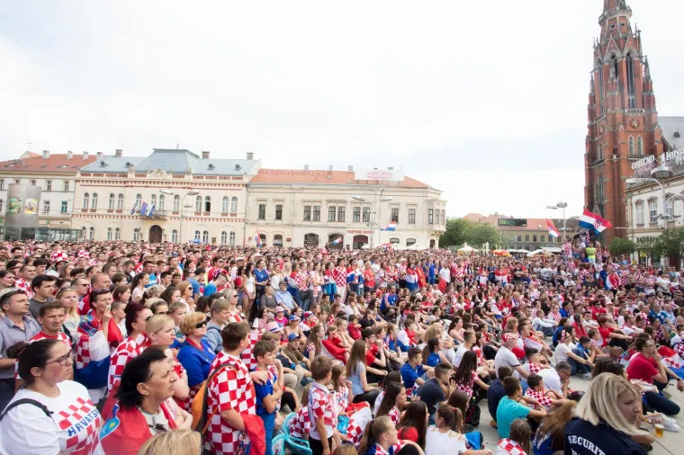 Navijačka euforija diljem Hrvatske: Slavili smo do jutra!