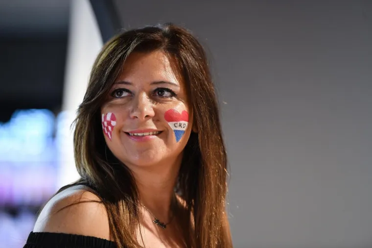 Navijačice se bacile na pripreme za doček na&scaron;ih Vatrenih