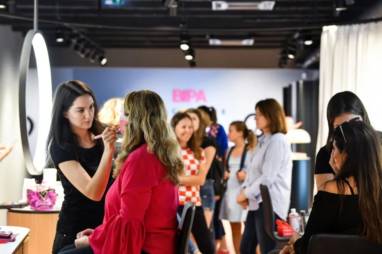 Navijačice se bacile na pripreme za doček na&scaron;ih Vatrenih