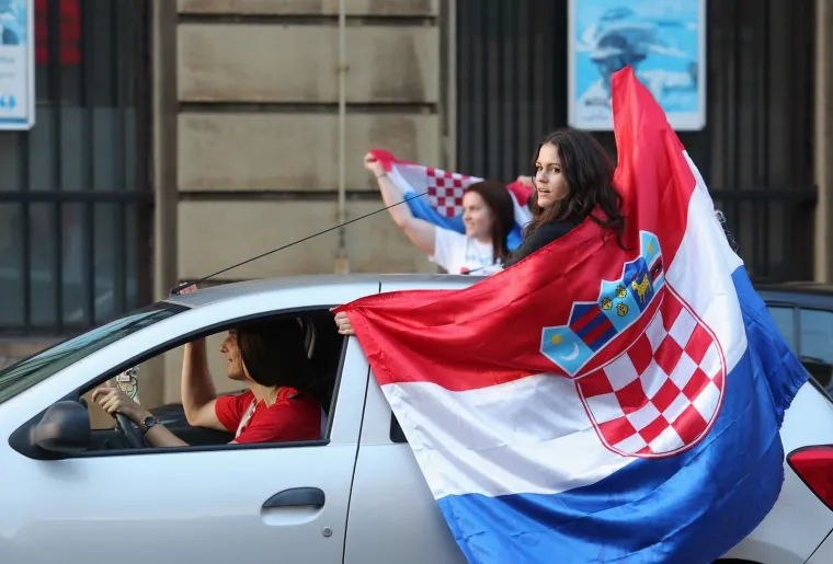 Diljem Zagreba slavio se povijesni uspjeh hrvatske nogometne reprezentacije na SP-u