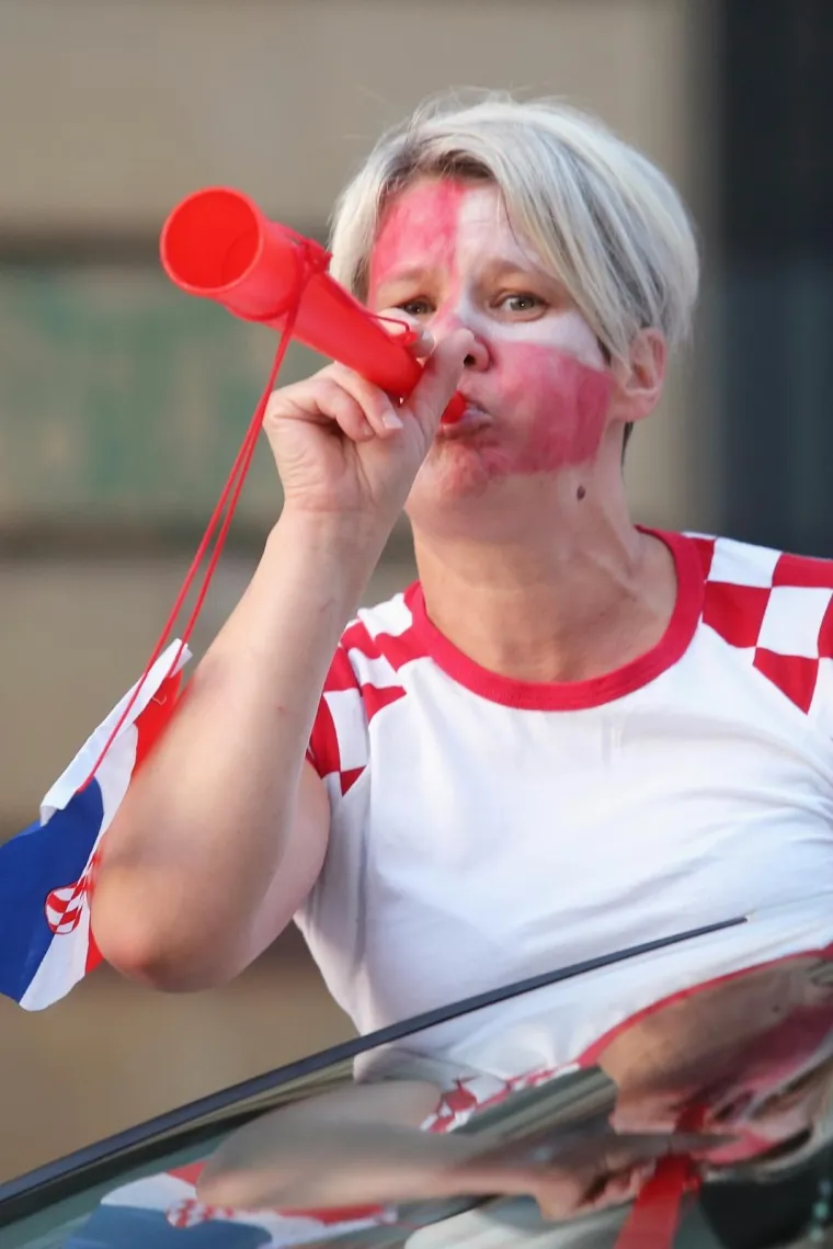 Diljem Zagreba slavio se povijesni uspjeh hrvatske nogometne reprezentacije na SP-u