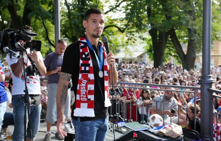 KARLOVAC OVAKVO &Scaron;TO NE PAMTI: Pogledajte kako su dočekali svog Dejana Lovrena