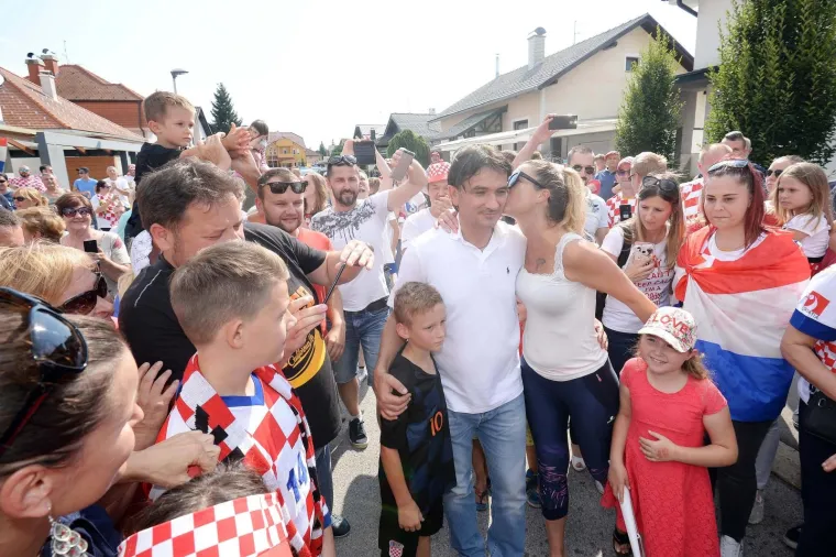OVAKO JE VARAŽDIN DOČEKAO SREBRNOG IZBORNIKA: Dalić odu&scaron;evljen; 'Ovaj grad dao mi je sve u životu'