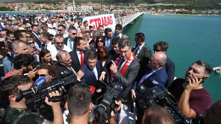 MOST KOPNO-OTOK ČIOVO JE PU&Scaron;TEN U PROMET: Stanovnici su ovo čekali vi&scaron;e od 50 godina