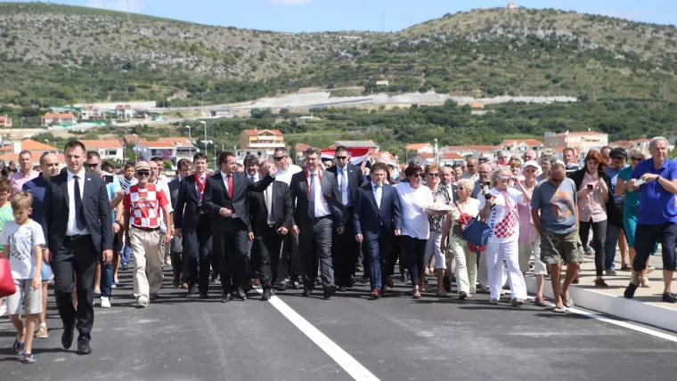 MOST KOPNO-OTOK ČIOVO JE PU&Scaron;TEN U PROMET: Stanovnici su ovo čekali vi&scaron;e od 50 godina