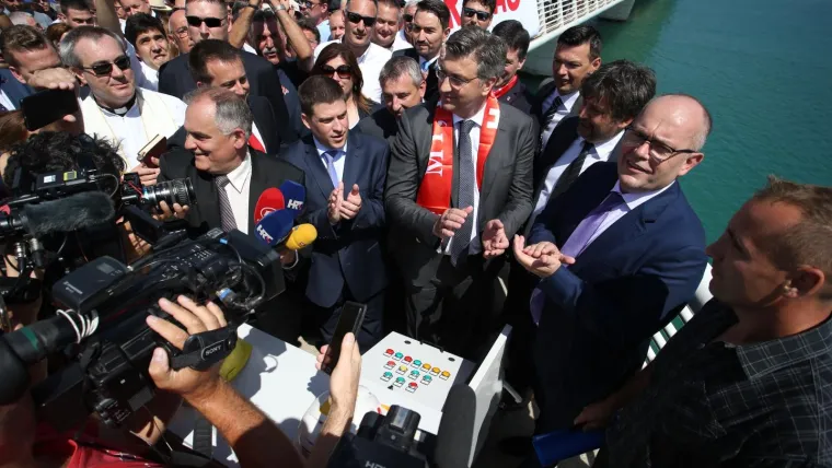 MOST KOPNO-OTOK ČIOVO JE PU&Scaron;TEN U PROMET: Stanovnici su ovo čekali vi&scaron;e od 50 godina