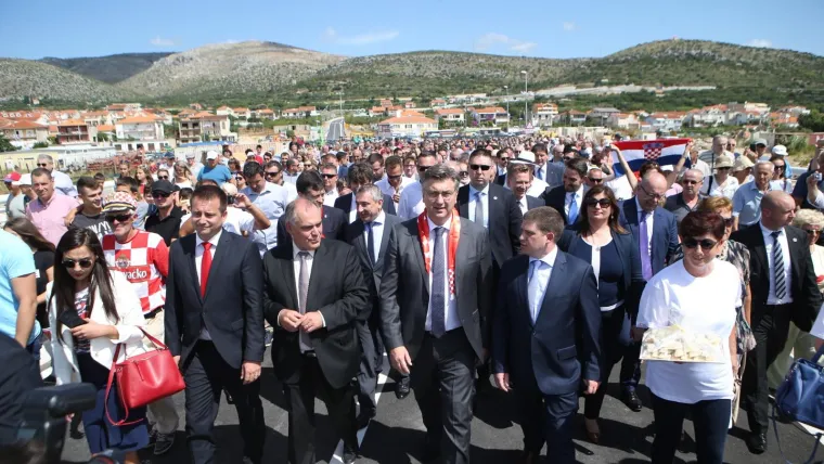 MOST KOPNO-OTOK ČIOVO JE PU&Scaron;TEN U PROMET: Stanovnici su ovo čekali vi&scaron;e od 50 godina