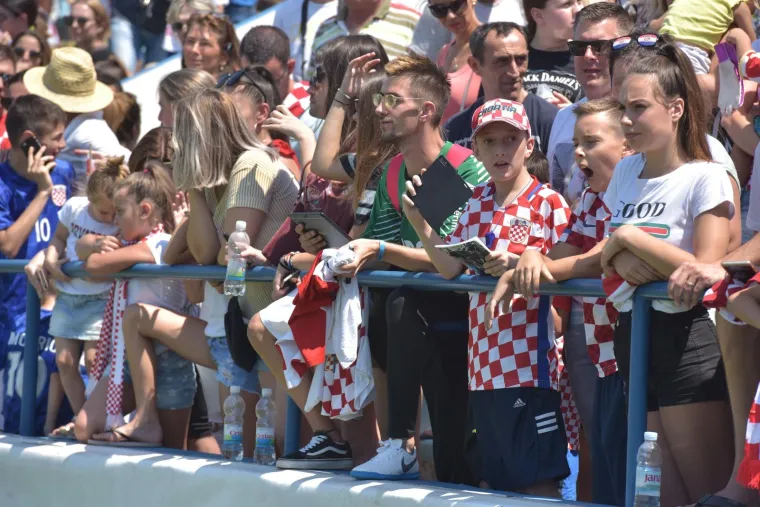 SREBRNI VATRENI U ZADRU: Odali počast tragično preminulom Ćustiću