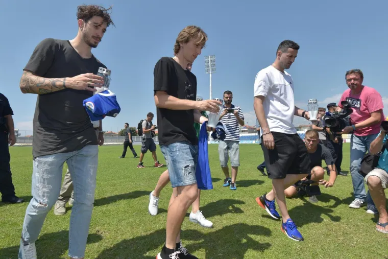 SREBRNI VATRENI U ZADRU: Odali počast tragično preminulom Ćustiću