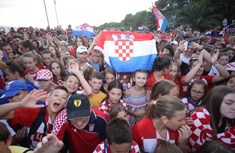 Doček Rebića i Peri&scaron;ića