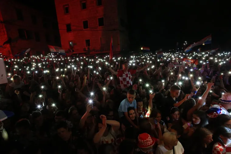 Svečani doček za petero hrvatskih nogometnih reprezentativaca