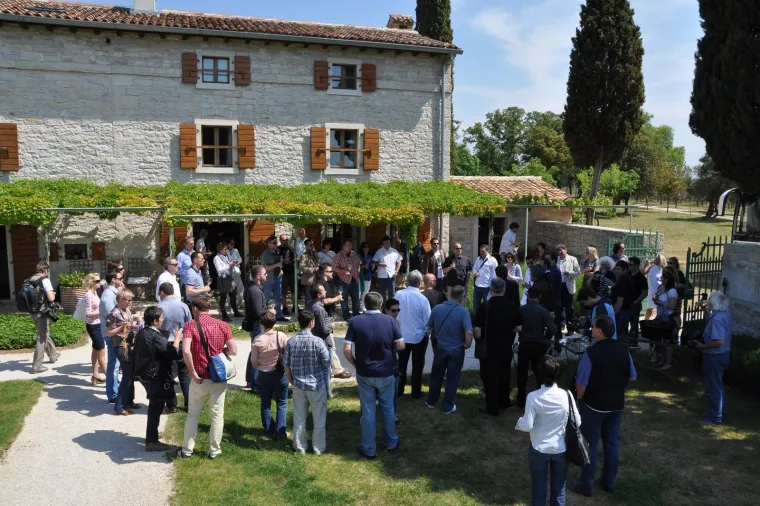 OVDJE ĆE SE VJENČATI FRANKA I ĆORLUKA: Bacite pogled na bajkovito imanje koje je osvojilo i Severinu