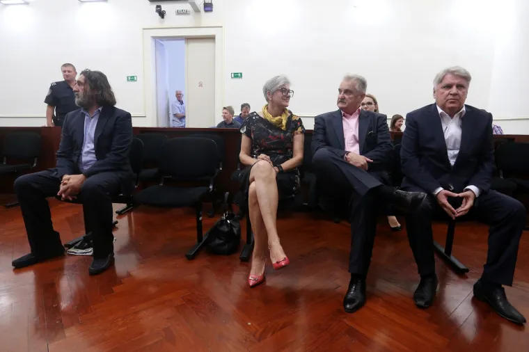 Čehok osuđen na dvije godine zbog pogodovanja Patafti